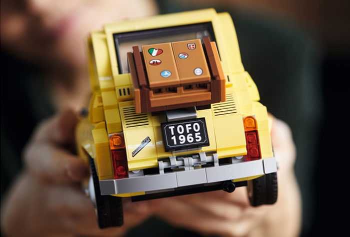 NOU TIP Masina constructie Creator Fiat 500 10271