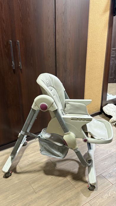 Детский  стульчик для кормлени