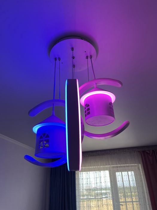 Люстра Светильник