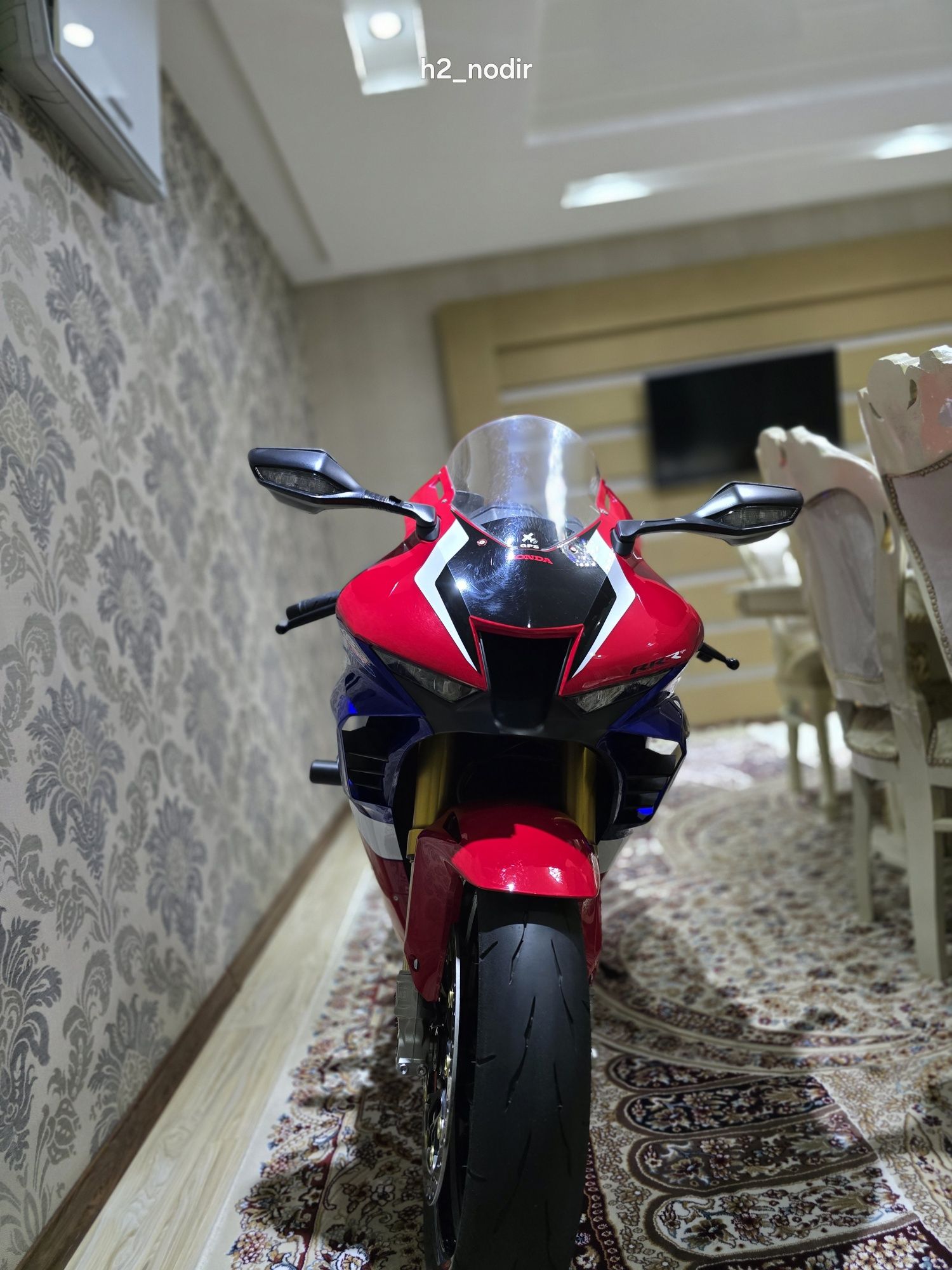 Сотилади Honda cbr1000rr-r fireblade sp 2020