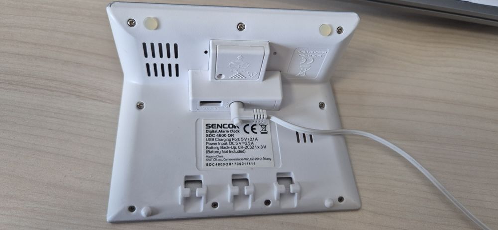Ceas cu alarma digital, Sencor SDC 4600 OR