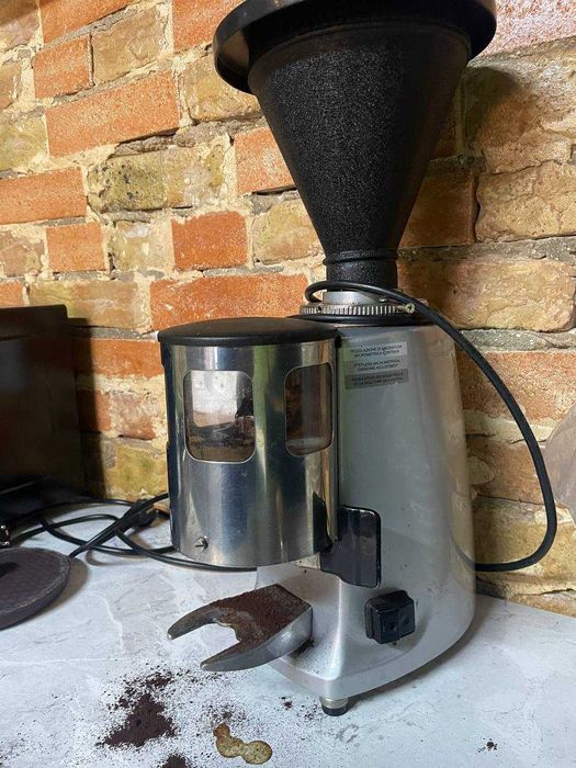 Кофемолка для кофейни/ресторана, итальянская