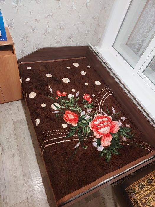 Кровать, б/у, продам