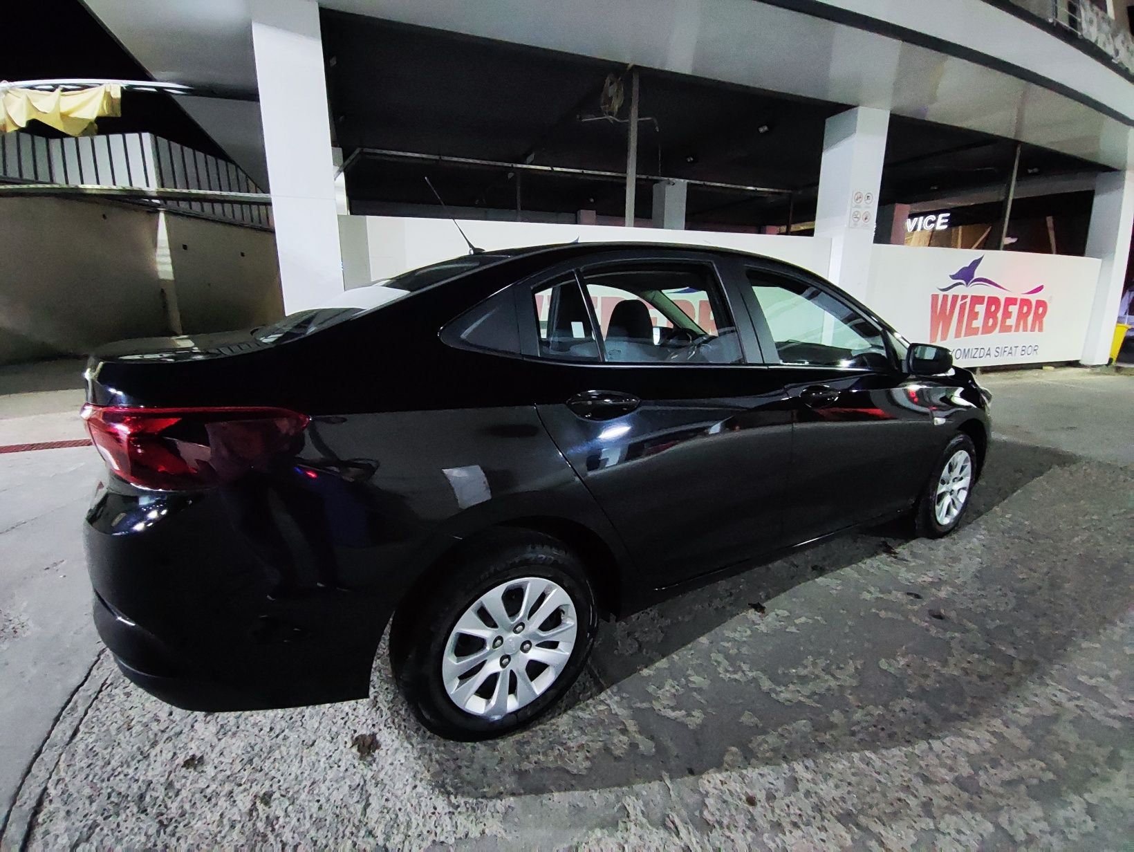 Chevrolet Onix MT