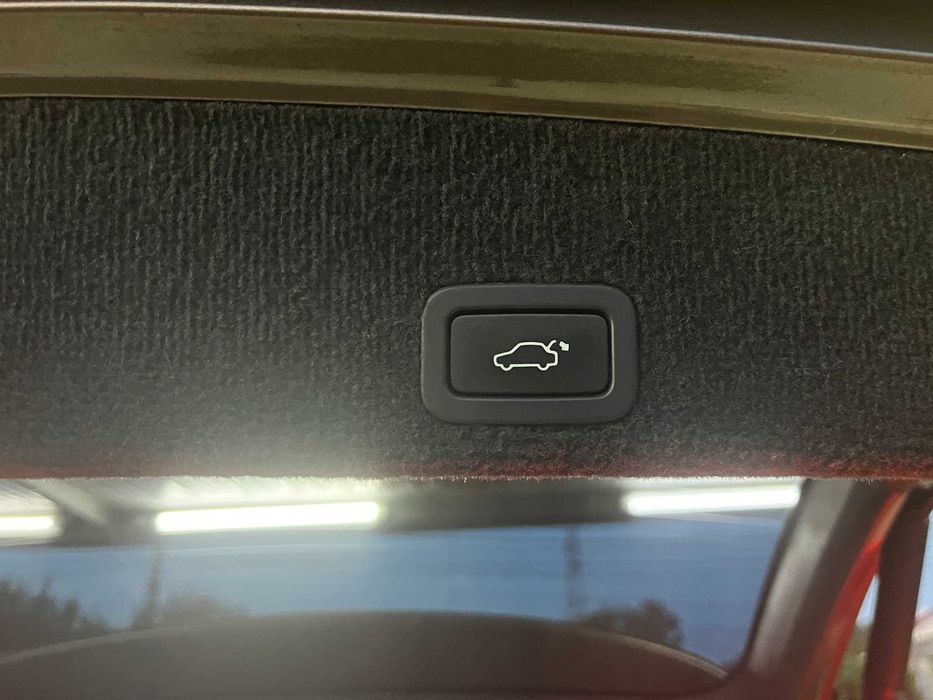 Volvo XC60 2.0 Diesel / 181 CP / Automata 8+1 / Euro 6 / Panorama