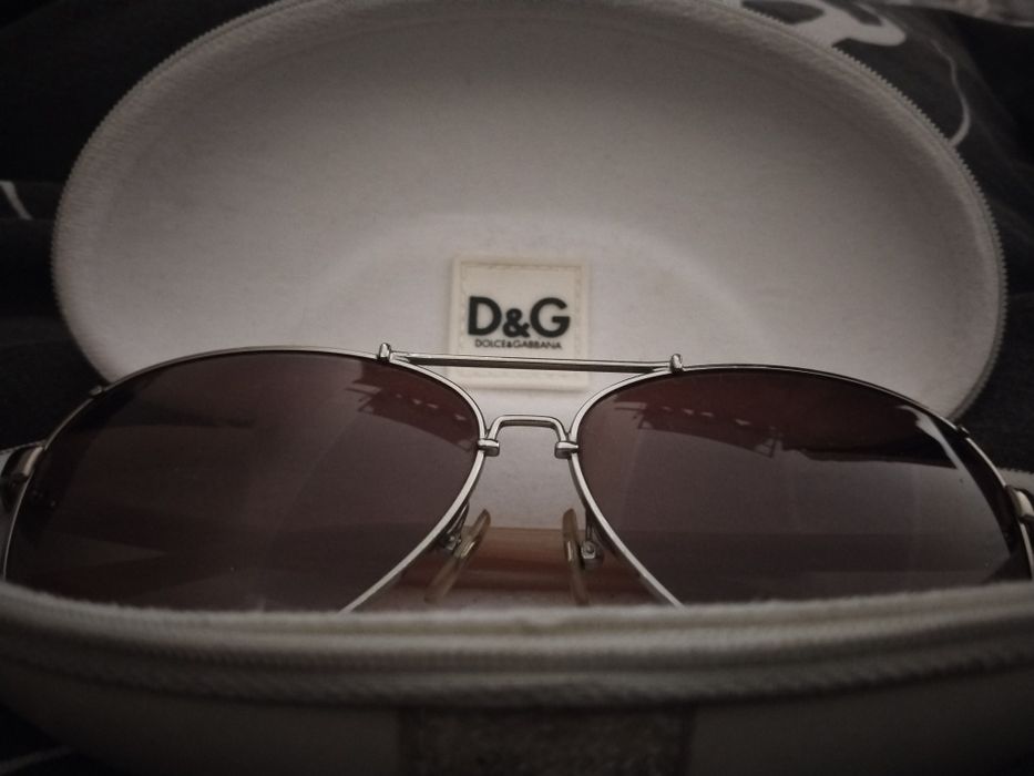 Очки солнцезащитные