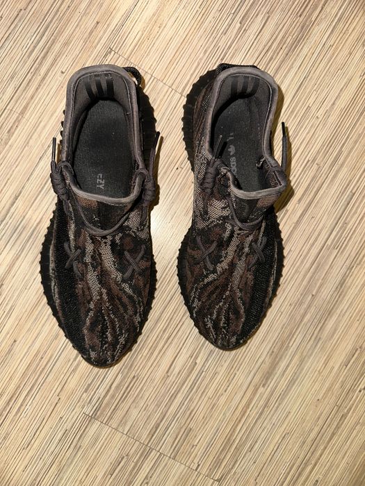 adidas Yeezy Boost 350 V2 - Mx Rock
