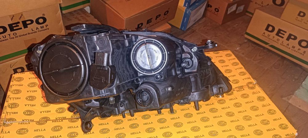 Фар Мерцедес МЛ  W164