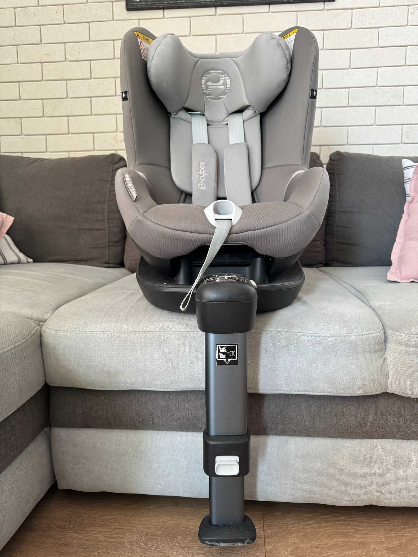 Cybex Sirona M2 Soho grey + база