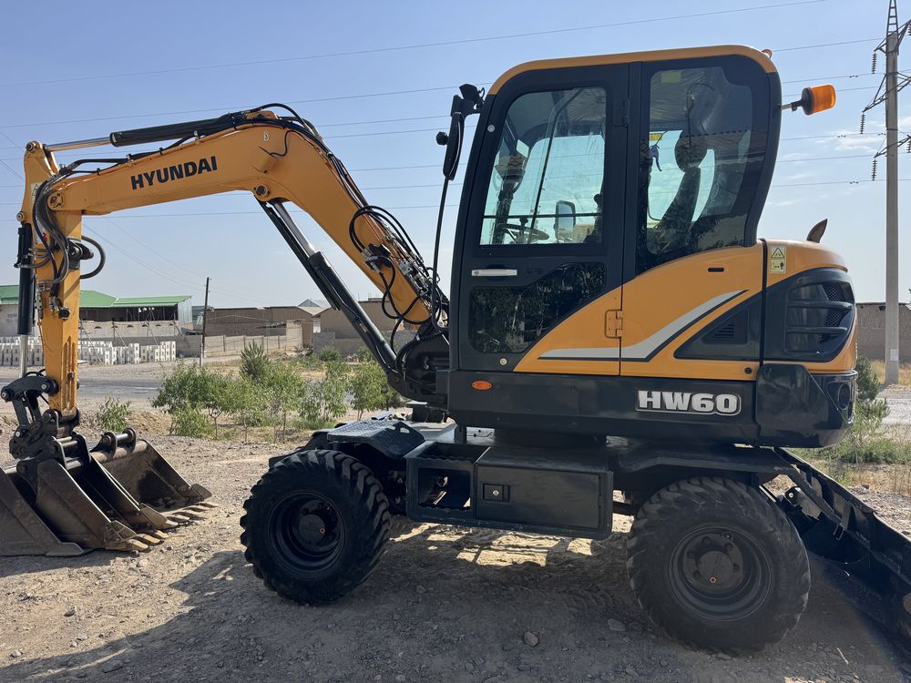 Экскаватор Hyundai HW 60
