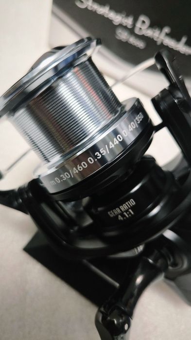 Mulineta Crap PRO FL Strategist Baitfeeder SB8000 Long Cast 0,30/420m