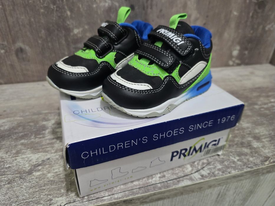 Обувки за прохождане Primigi 20номер