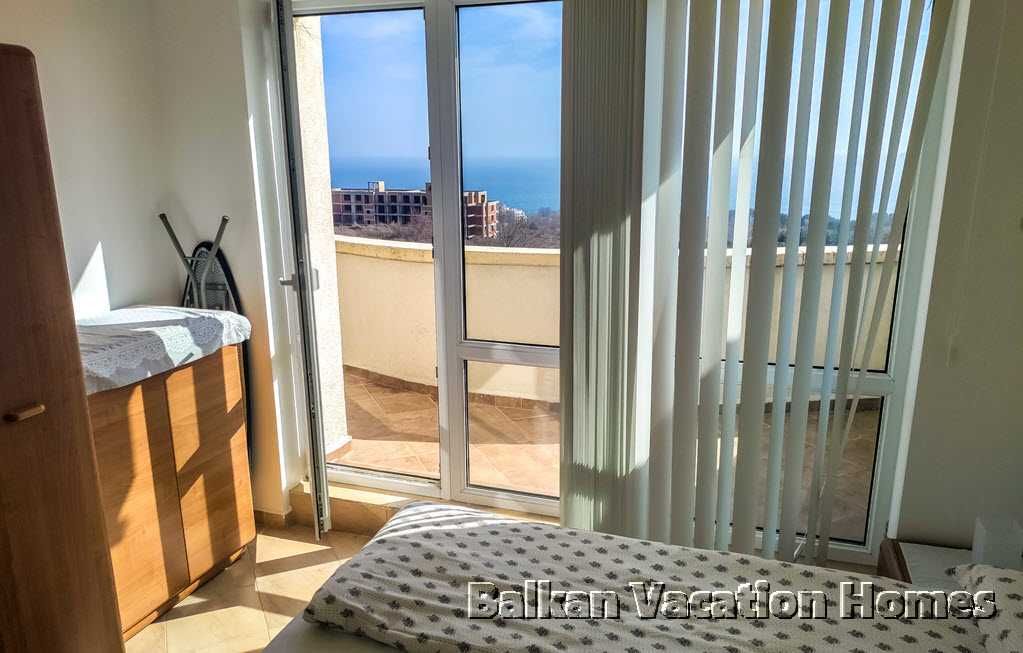 Продава се Тристаен апартамент в Бяла - 118 кв.м за 1000 €/кв.м - Снимка #18
