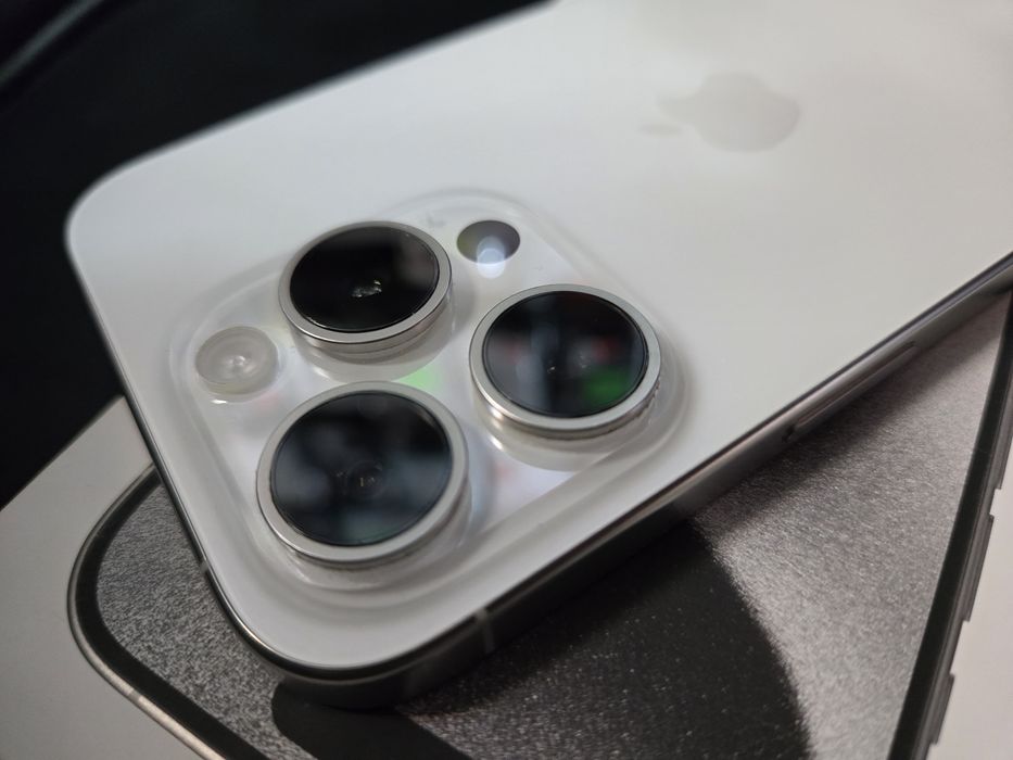 Iphone 15 Pro 256gb White titanium