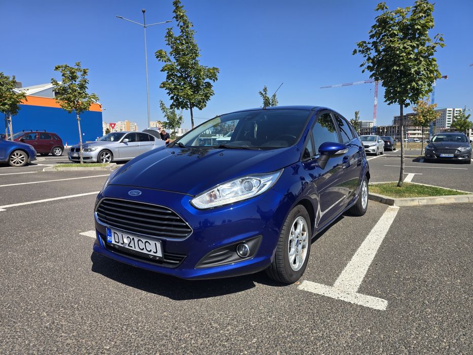 Ford Fiesta mk6, an 2015. Mașină personală si întreținută.