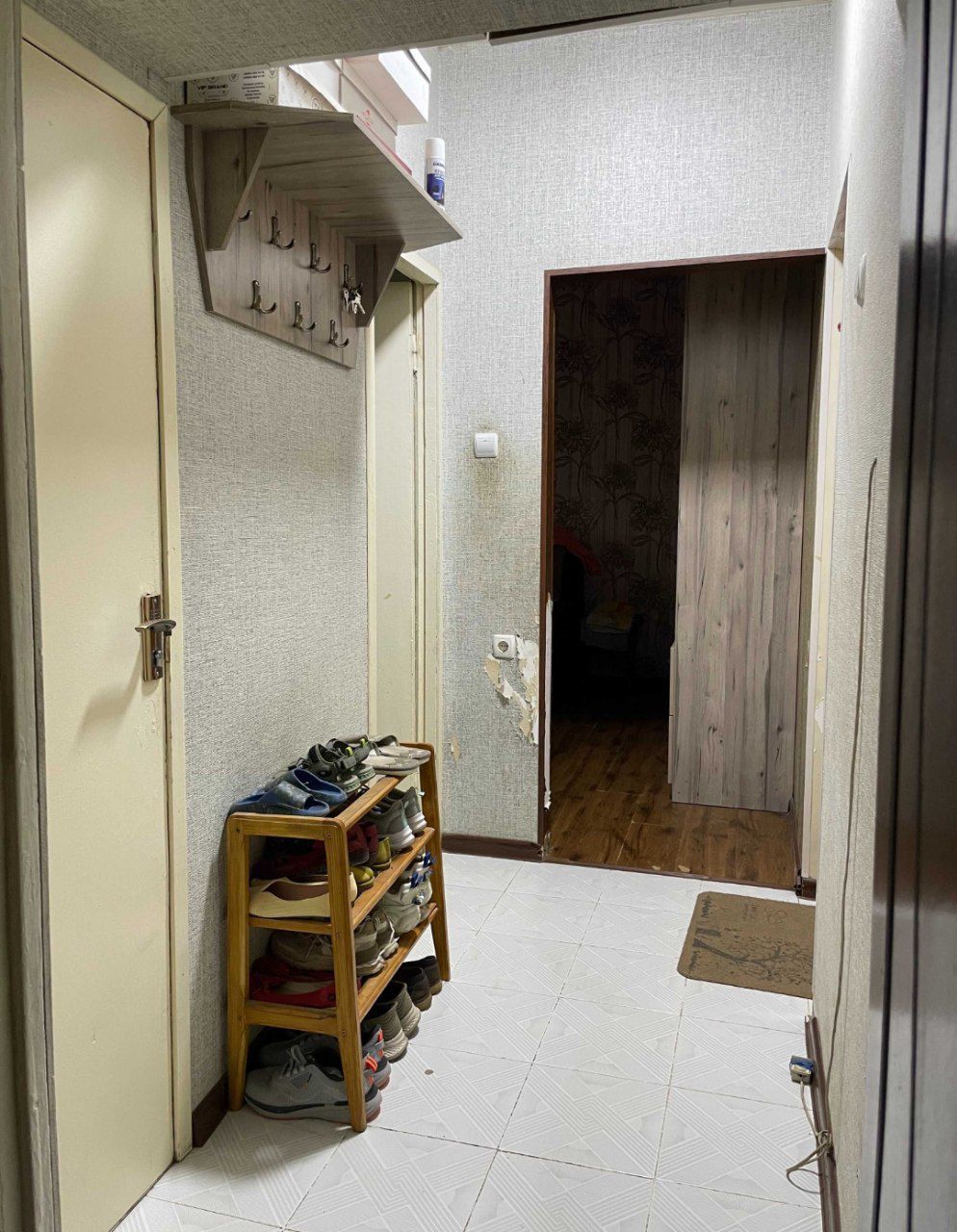 Продаётся квартира Юнусабад15, 2/4/4