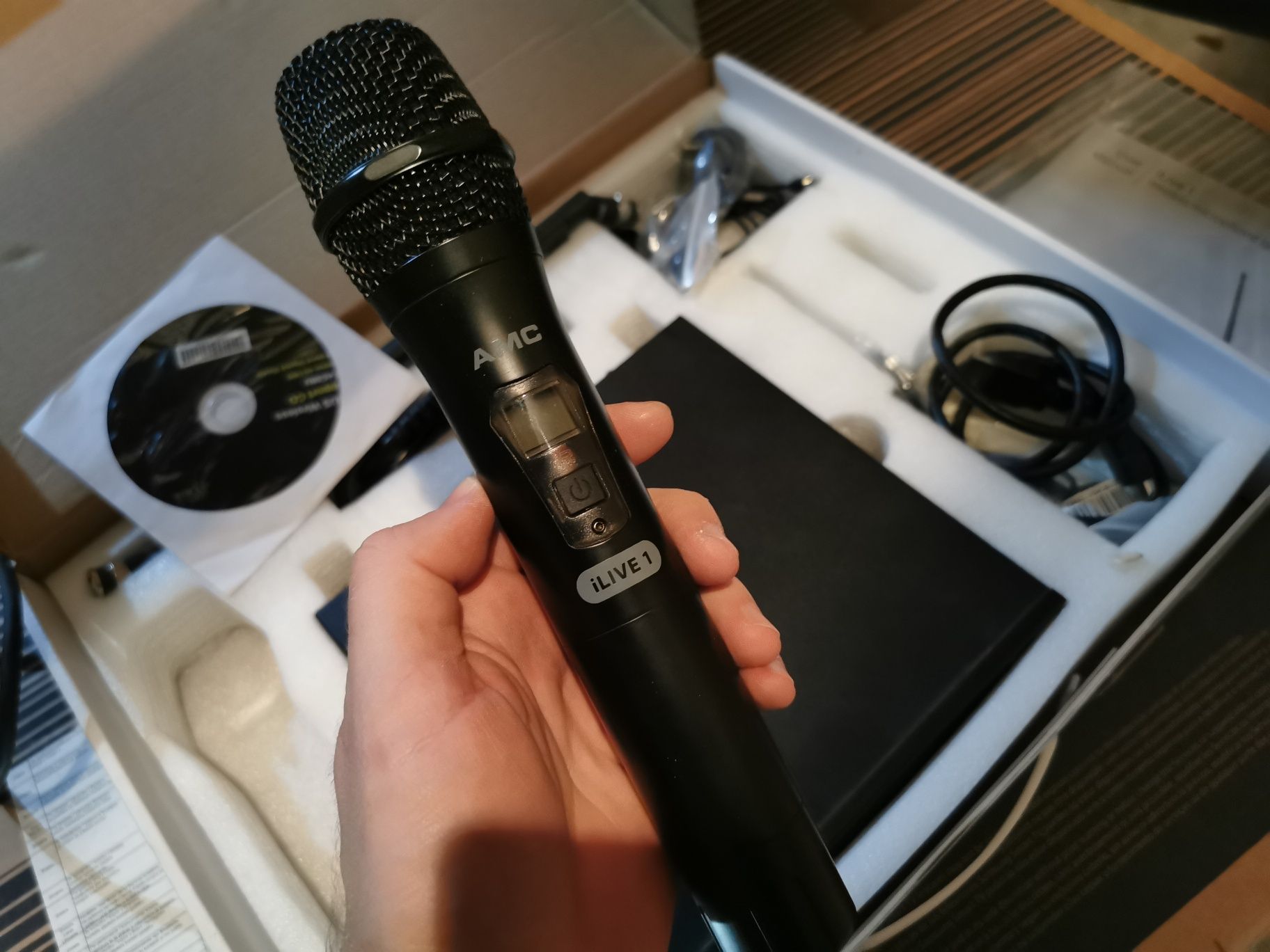 AMC iLive 1 UHF sistem microfon wireless