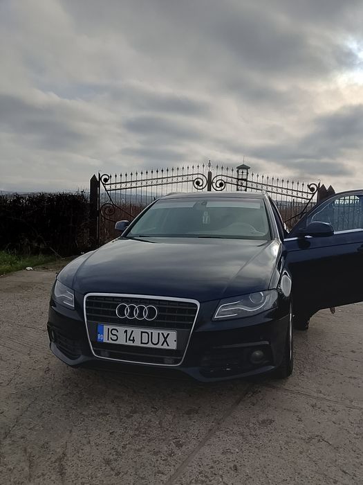 Vând Audi A4 B8 2010