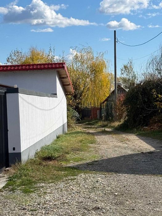 Teren lac Budeasa, planul secund 8000mp