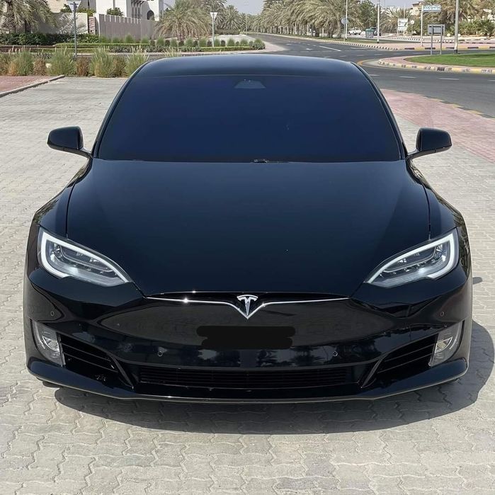 Tesla Model S 2022