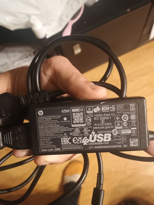 HP 45W USB-C AC Adapter за телефони и таблети с Type - C