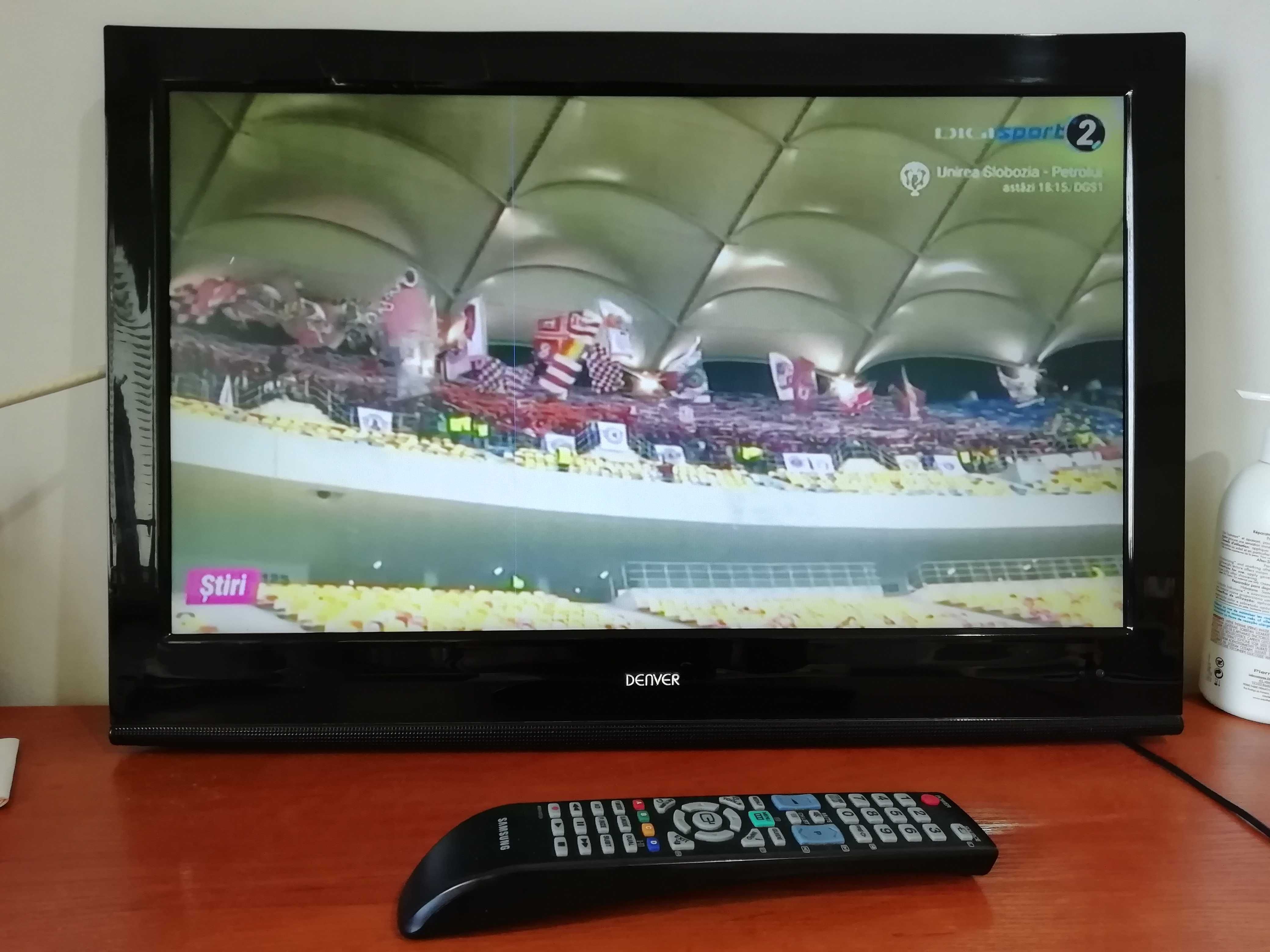 TV LED 24" (60 cm)