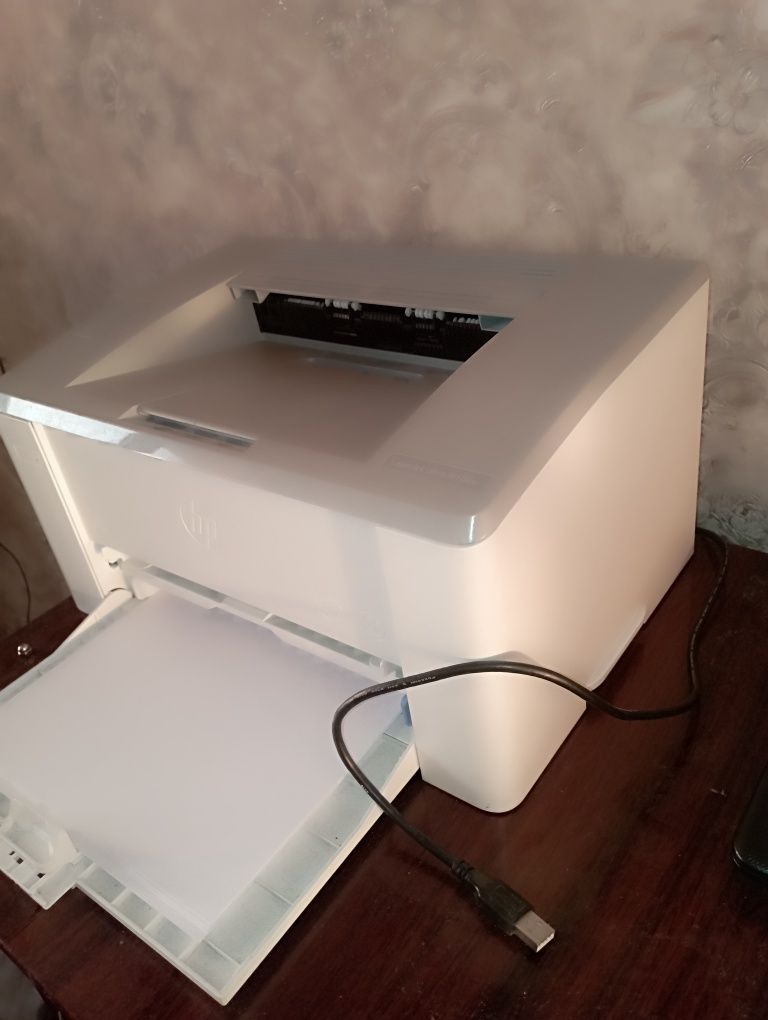 Lazerni printer Hp