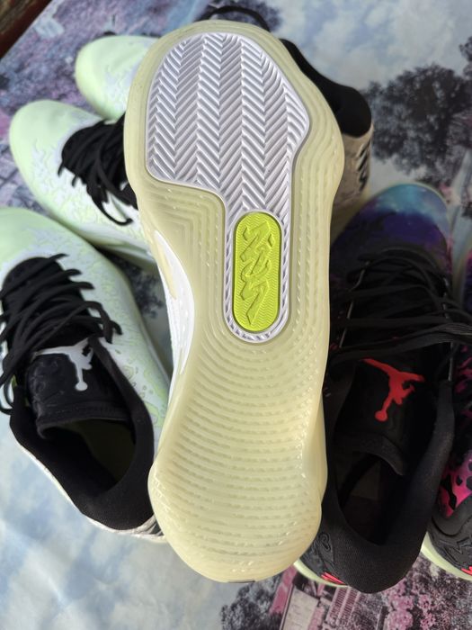 Air Jordan Nike Zion