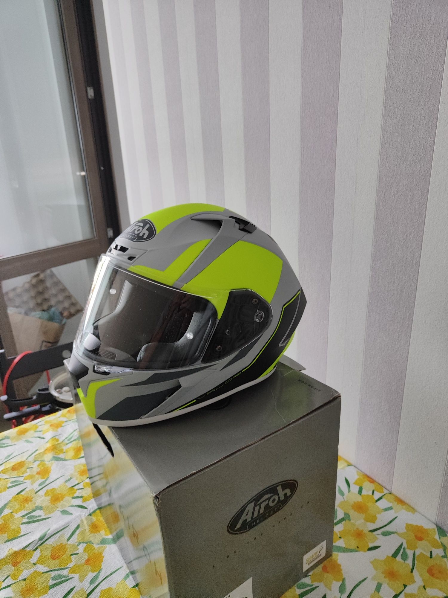 Casca moto Airoh valor Wings XL