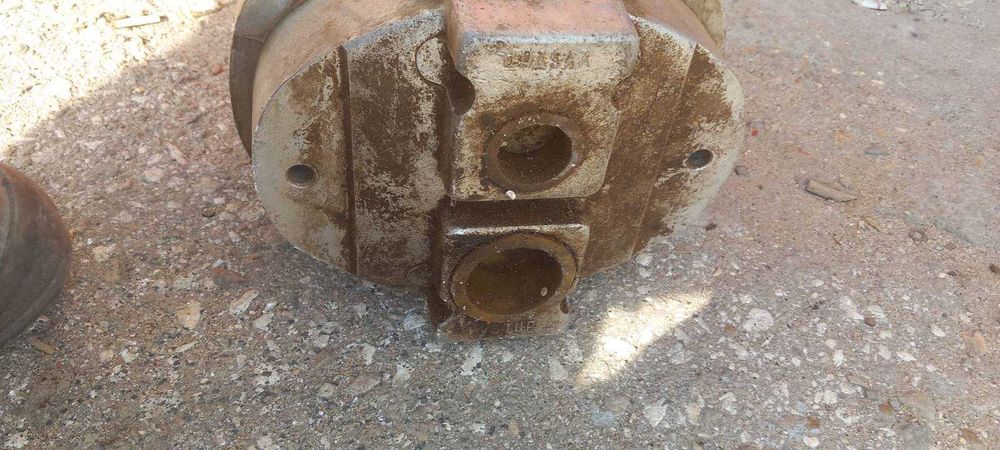 Хидравлична помпа