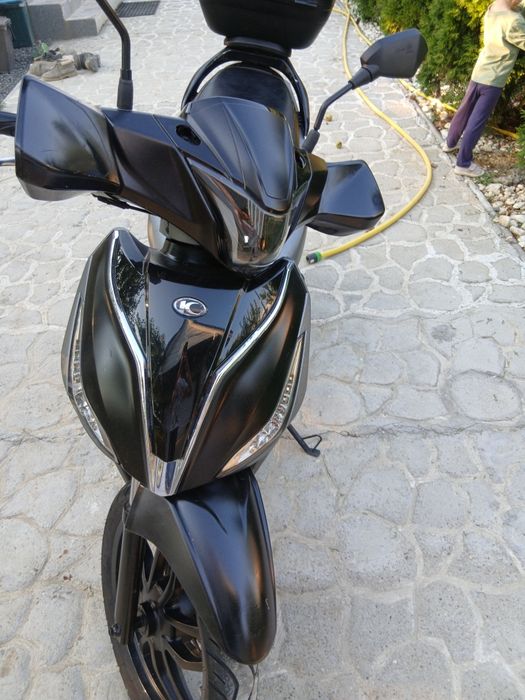 De vânzare scuter KYMCO 125 – Stare impecabilă