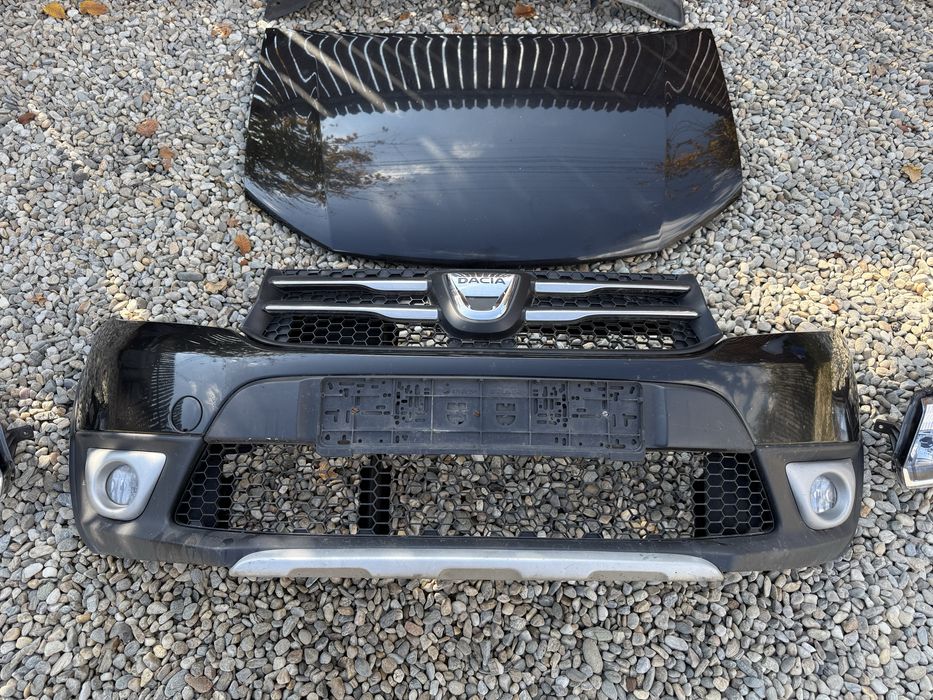 Vand parte fata Dacia Sandero Stepway 2014-negre