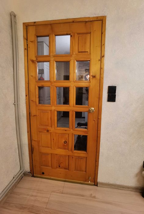 Интериорни врати