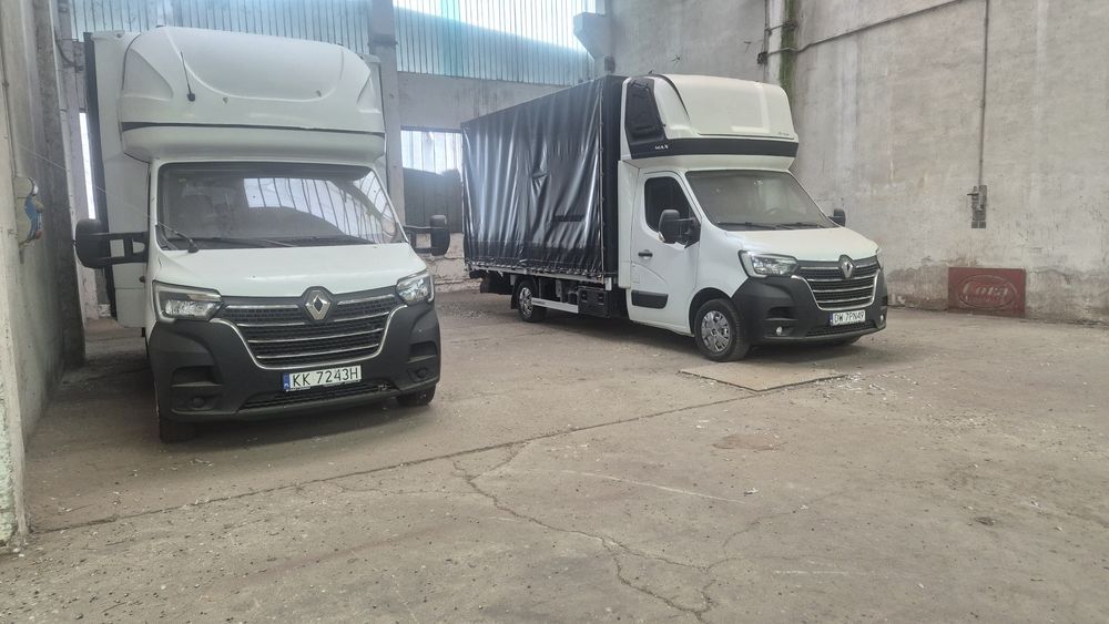 Renault  Master Cu Lift Hidraulic 10 pal 2021  Dețin 2 Buc