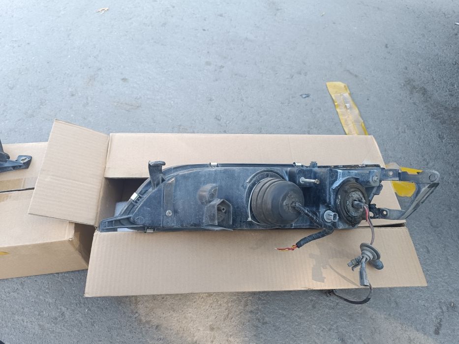 Продам фары на Toyota Mark ll