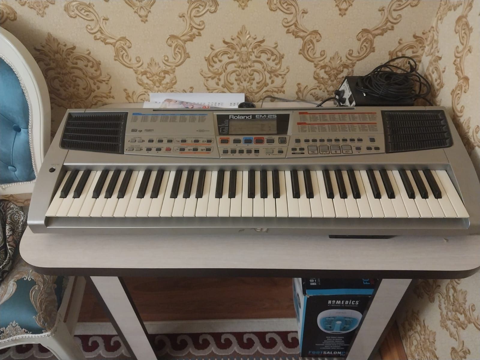 Клавиша  Roland EM 25 полный рабочи.цена 60000 .г Сарыагаш .