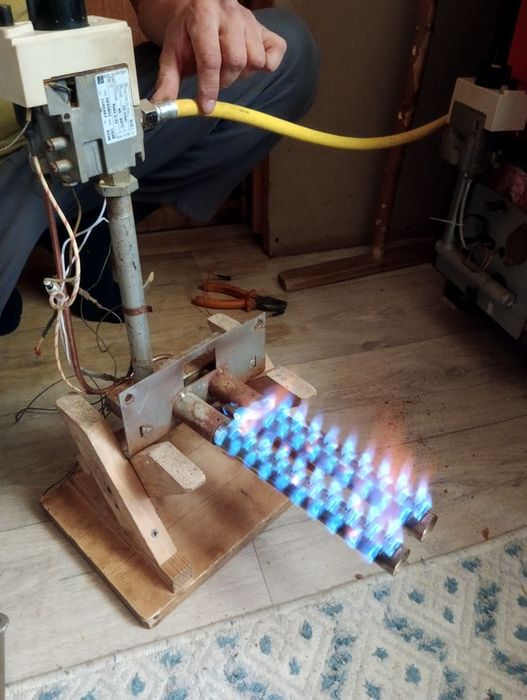Продам автоматические газовые горелки.