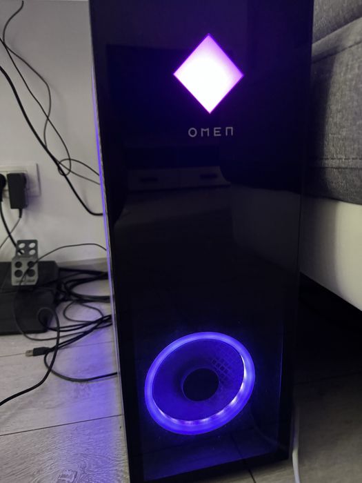 Pc gaming Omen ryzen 5 3500x rx580 8 gb