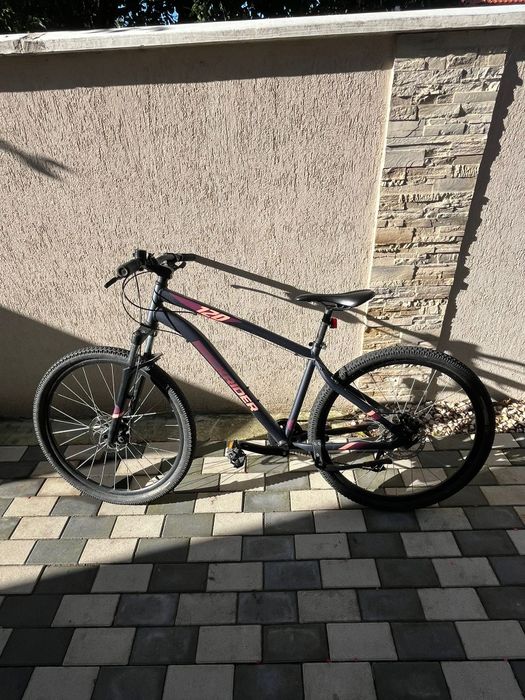 Bicicletă  în stare foarte bună.