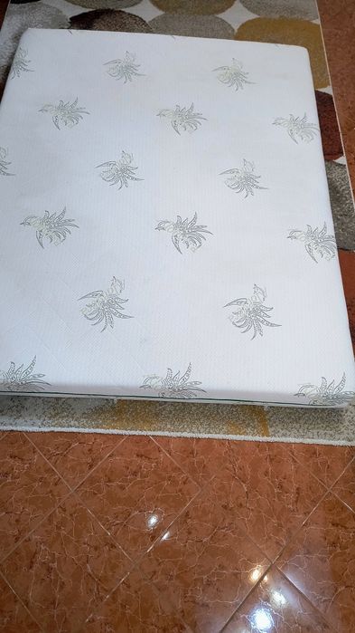 Saltea Aloe Vera , Hipoalergenica, husa cu fermoar,fermitate medie