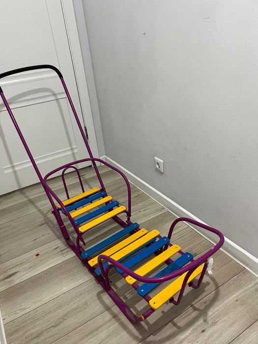 Санки для детей, очень удобный простой