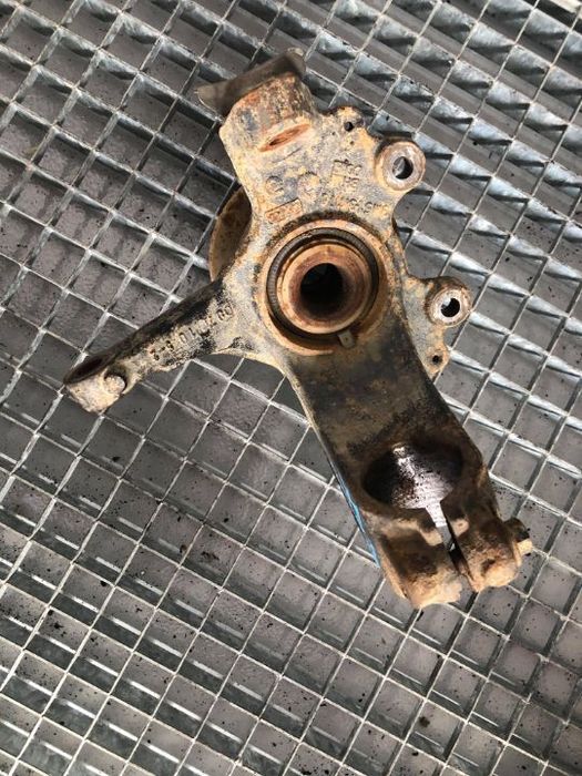fuzeta dreapta 2.0 tdci ford focus 2