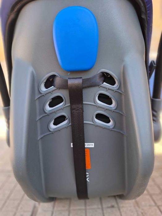 Столче-кош за кола