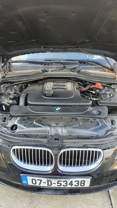 Dezmembrez BMW seria 5 520 d E60 E61 an 2007 motor 2.0 163 cp m47 204d4 trager tragher panou frontal fata completa radiator radiatoare apa clima ac intercooler electroventilator racire brat trapez maneta semnalizare ventilator habitaclu dezmembrari piese