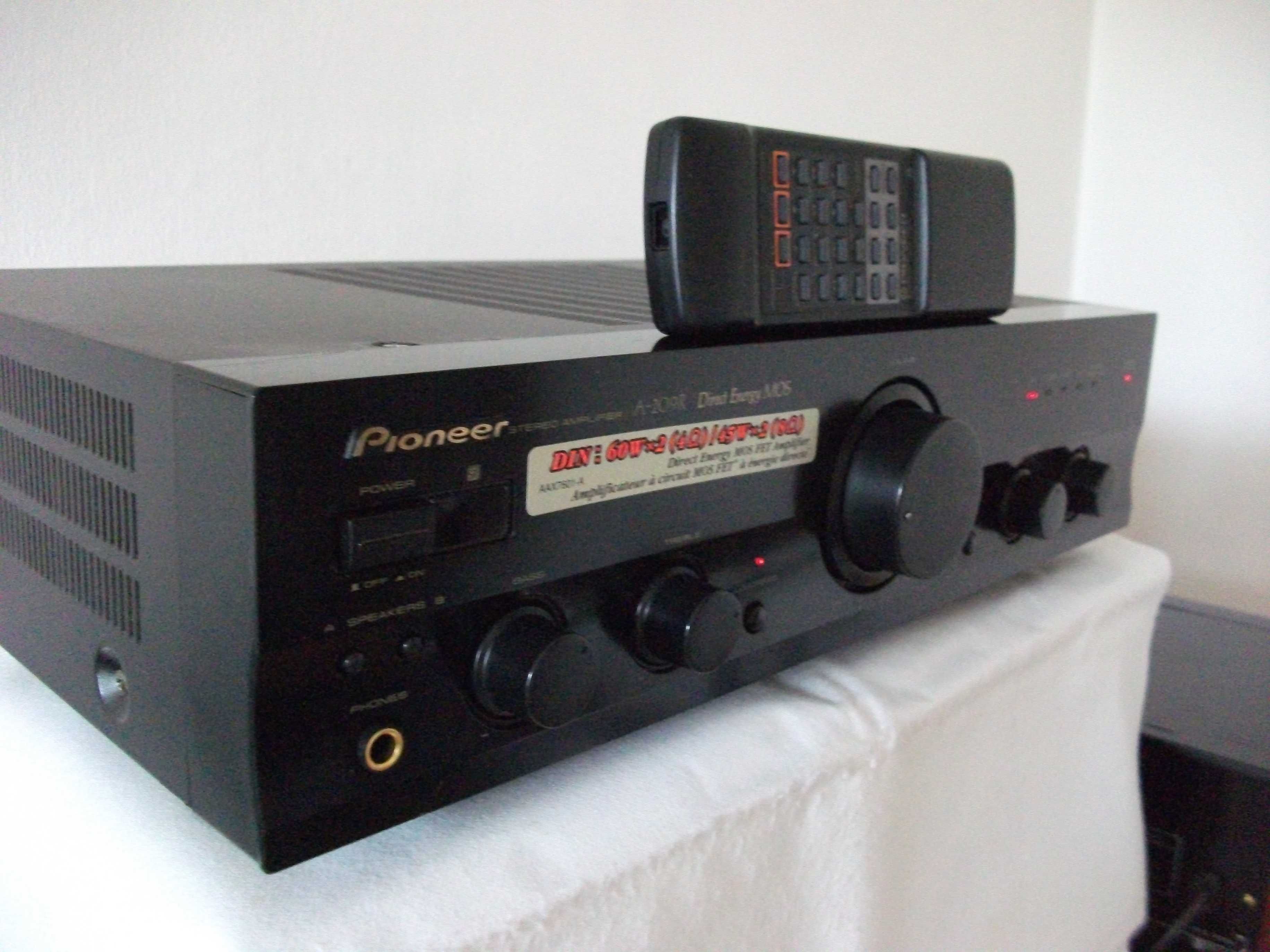 Amplificator Pioneer A 209R cu telecomanda