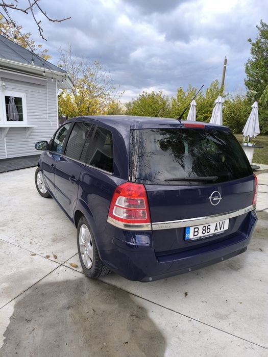 Opel Zafira B 7 locuri