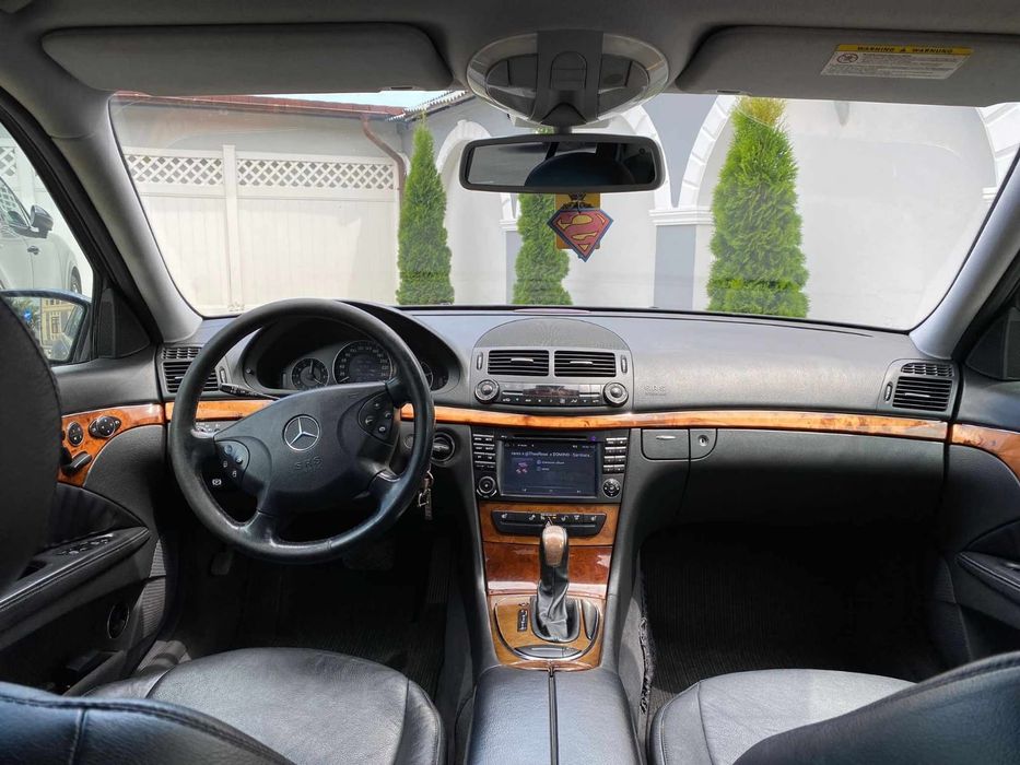 Vând Mercedes w211 
E220 cdi 150 cp 
Fabriactie 22.12.2004
Itp 07.2025