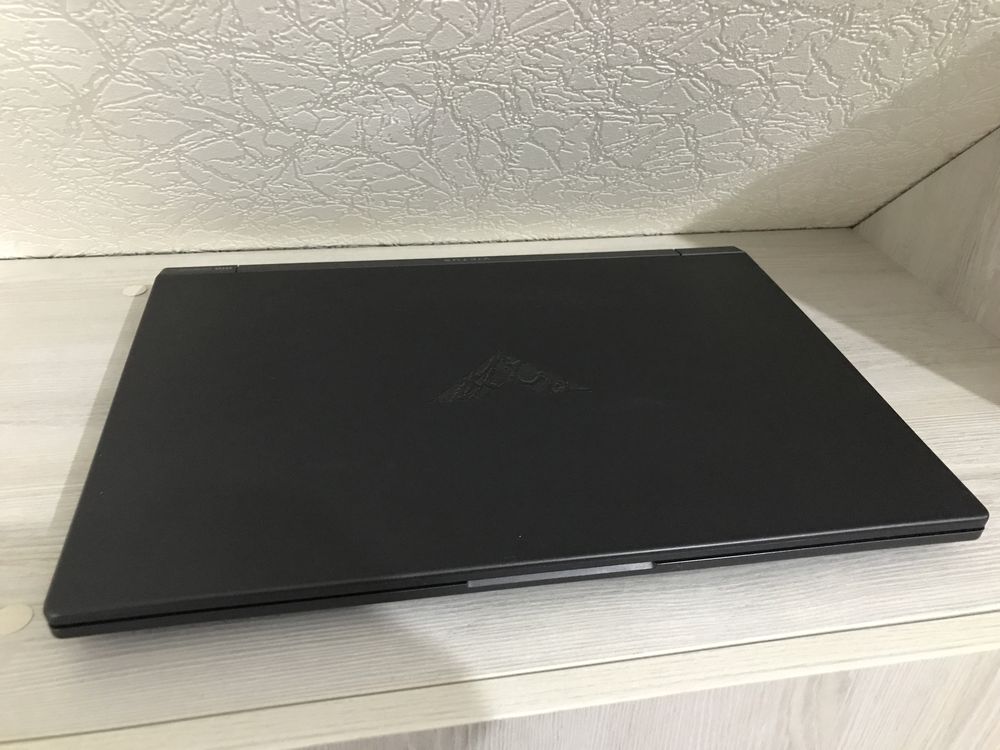 Hp Victus 15 RTX 2050 R5 7335HS