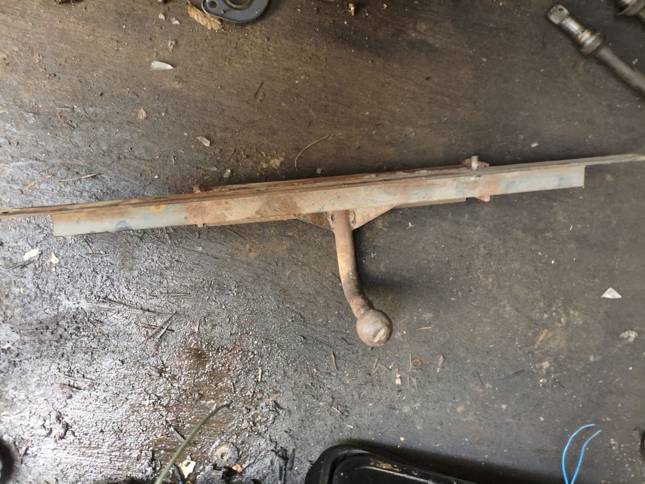 Продам фаркоп  на легковой автомобиль