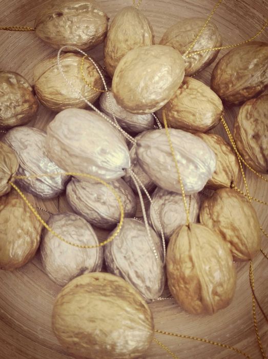 коледни орехи с късмети